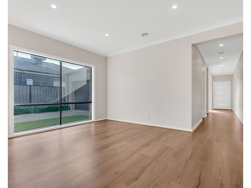 128 Wattletree Street, Craigieburn VIC 3064