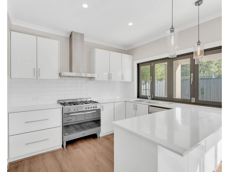 128 Wattletree Street, Craigieburn VIC 3064