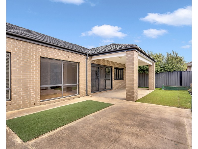 128 Wattletree Street, Craigieburn VIC 3064