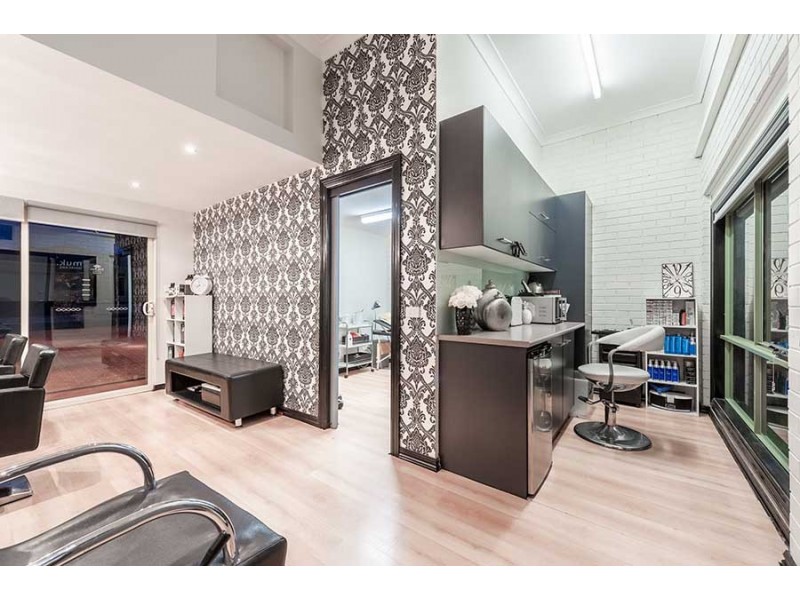 46 Malcolm Creek Parade, Craigieburn VIC 3064