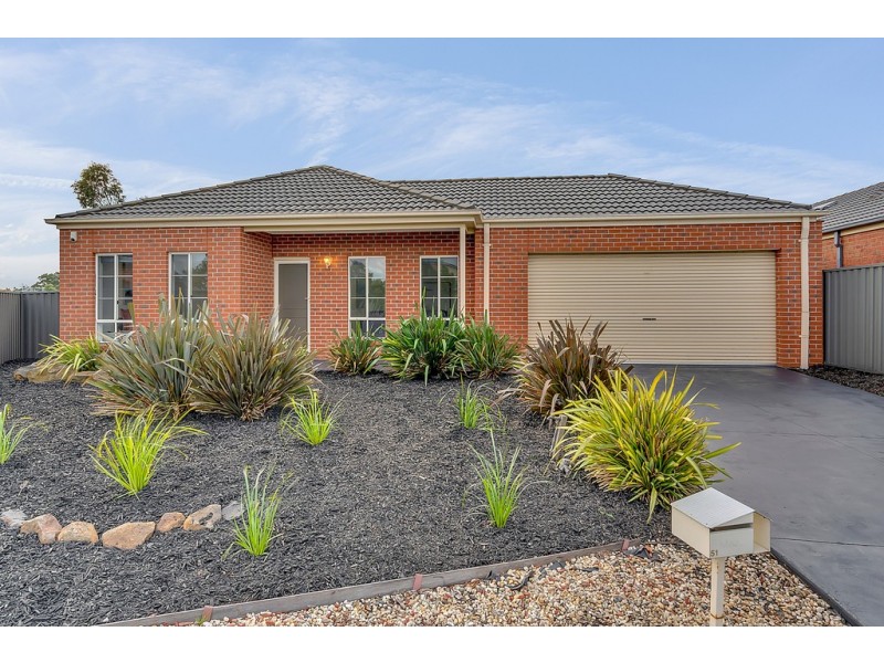 51 Mareeba Way, Craigieburn VIC 3064