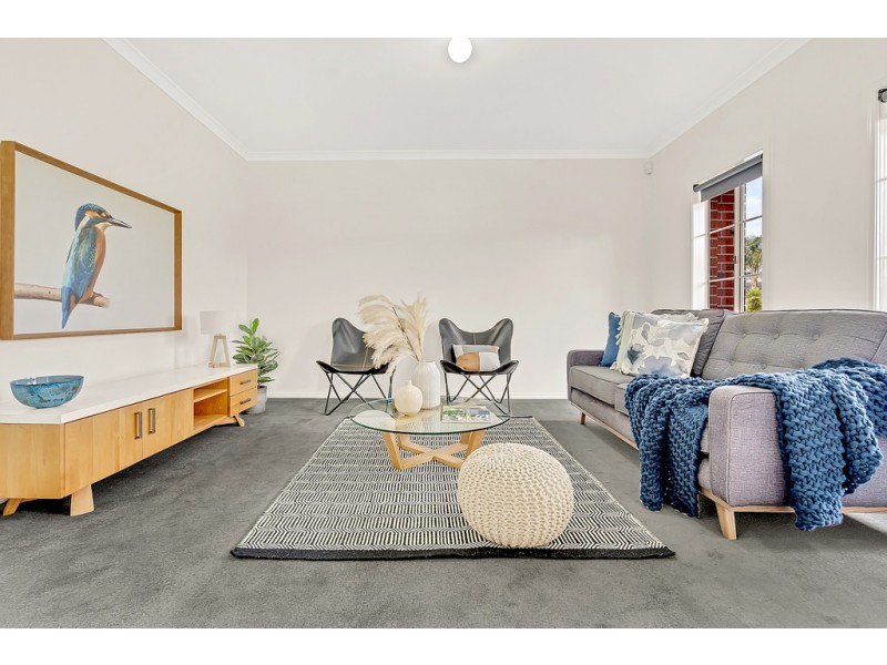 51 Mareeba Way, Craigieburn VIC 3064