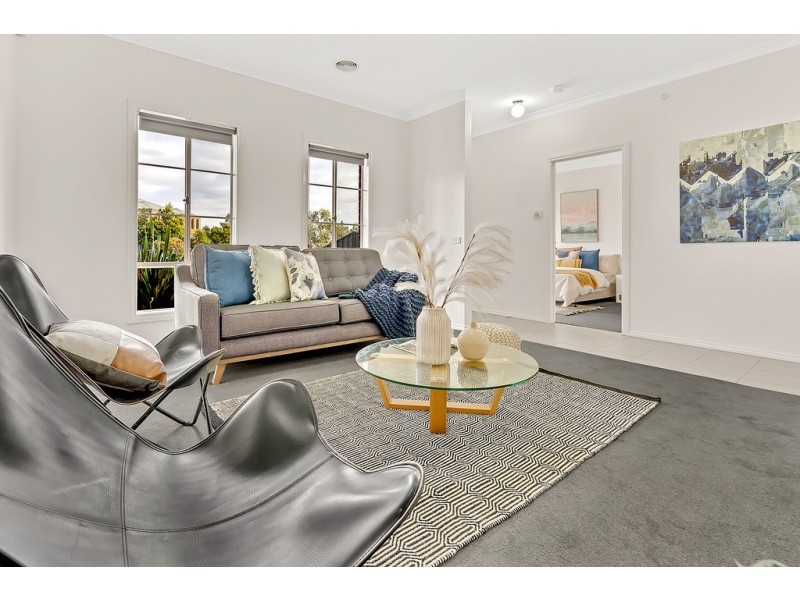 51 Mareeba Way, Craigieburn VIC 3064