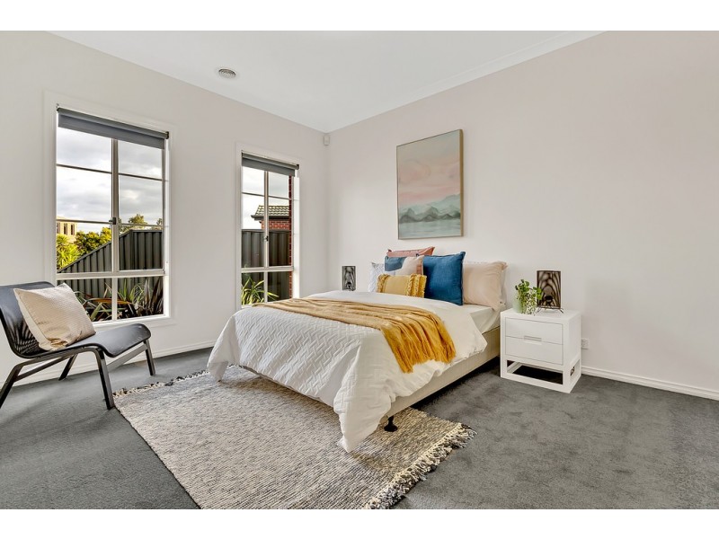 51 Mareeba Way, Craigieburn VIC 3064