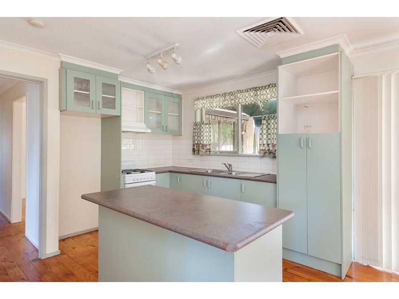 5 Mitford Crescent, Craigieburn VIC 3064