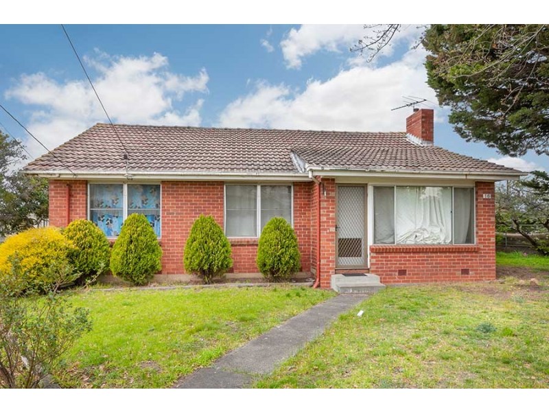 16 Rosedale Crescent, Dallas VIC 3047