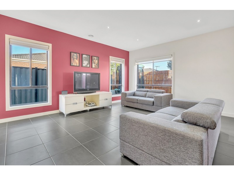 7 Galton Circuit, Craigieburn VIC 3064
