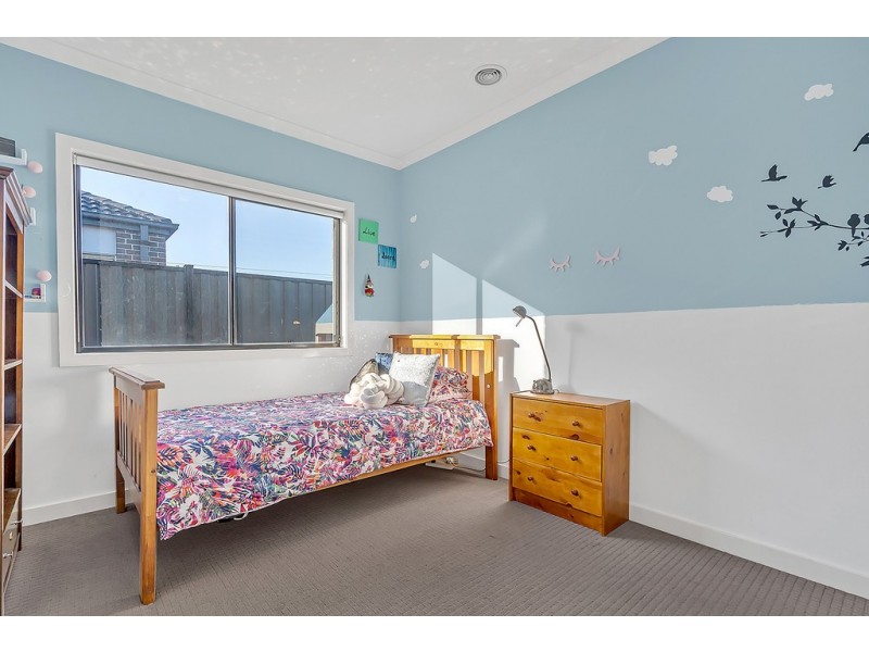 7 Galton Circuit, Craigieburn VIC 3064