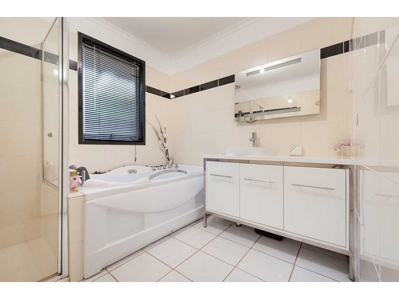 6 Tedburn Court, Craigieburn VIC 3064