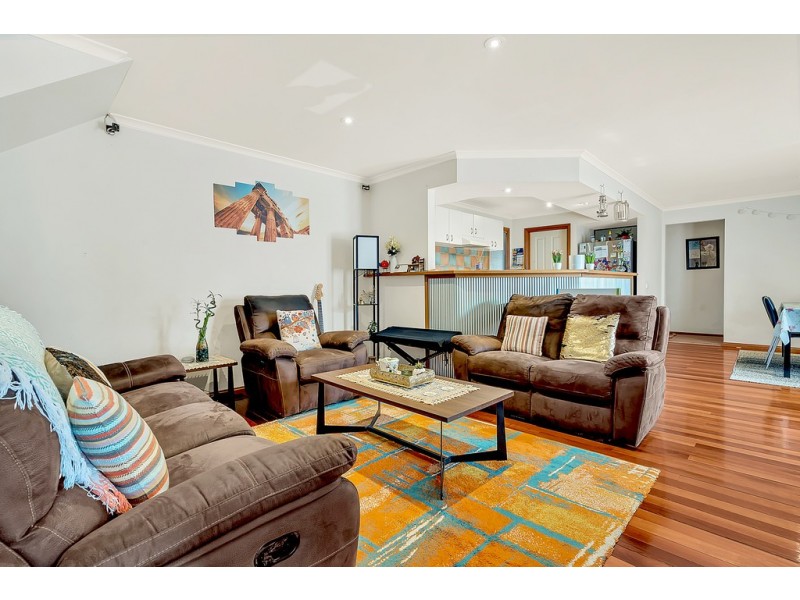 21B Robinson Street, Jacana VIC 3047