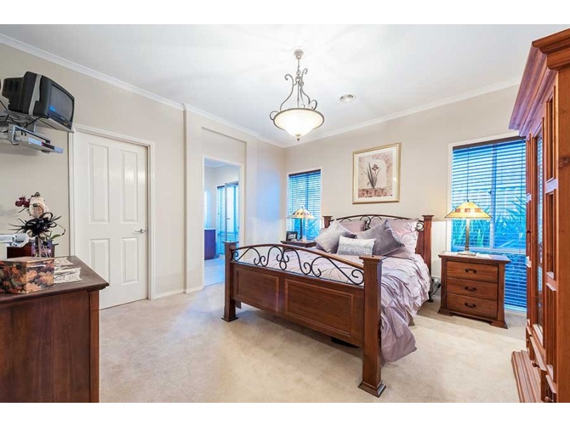 22 Tusmore Rise, Craigieburn VIC 3064