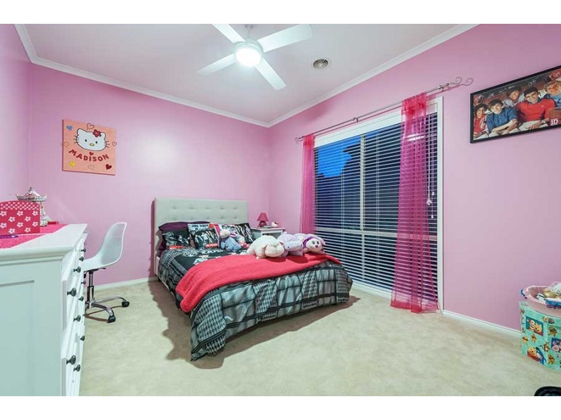 22 Tusmore Rise, Craigieburn VIC 3064