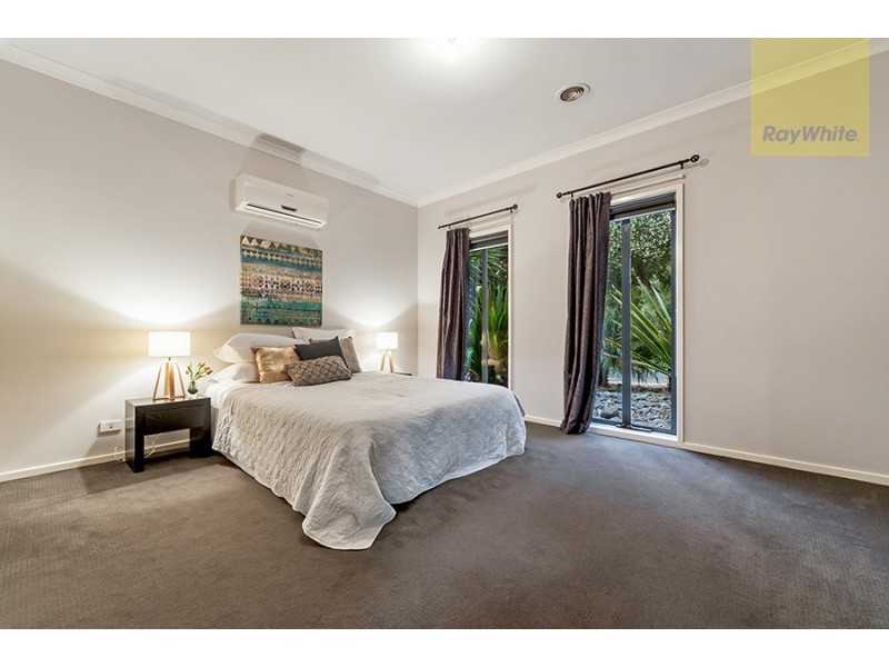 17 Westerfolds Loop, Craigieburn VIC 3064