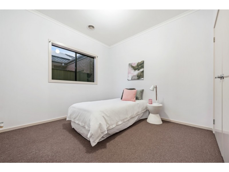 24 Paddington Street, Craigieburn VIC 3064
