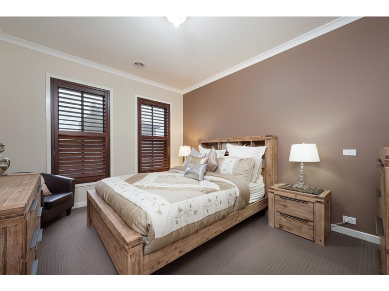 36 Baronial Way, Craigieburn VIC 3064