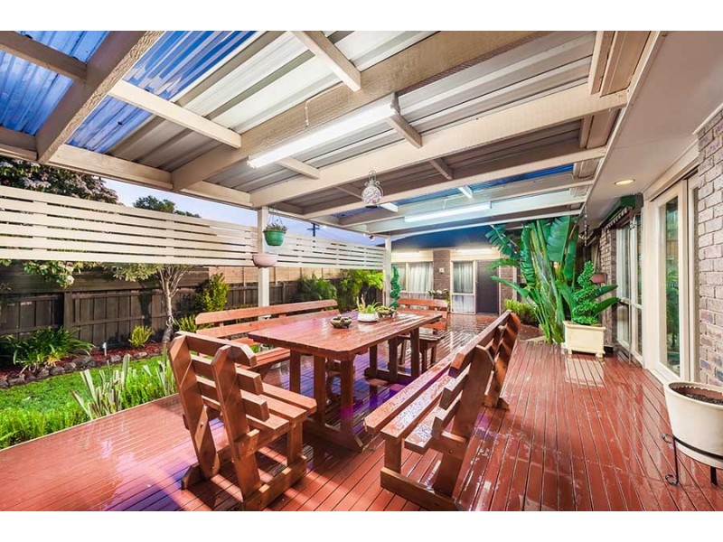 12 Abercarn Avenue, Craigieburn VIC 3064