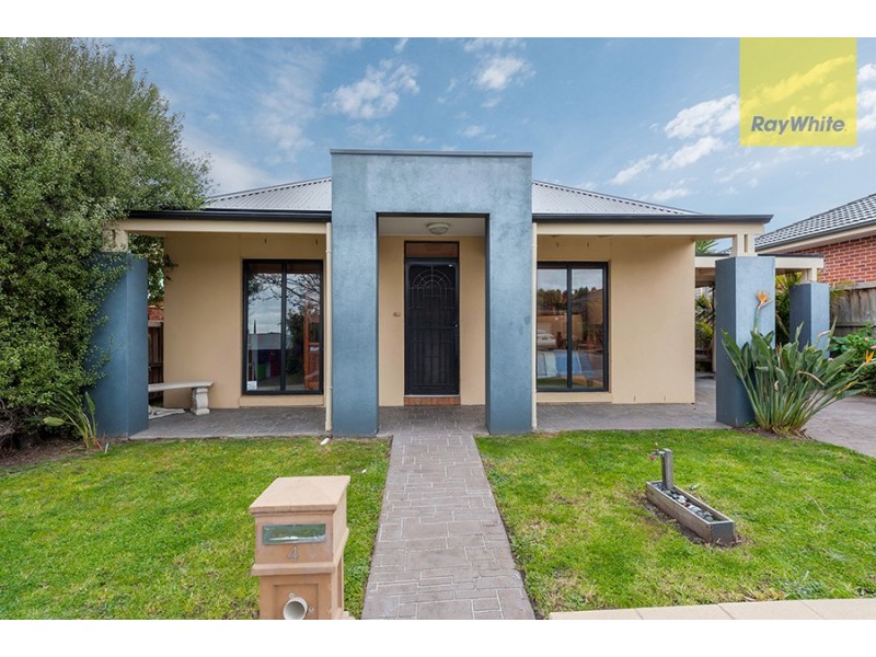 4 Reay Drive, Craigieburn VIC 3064