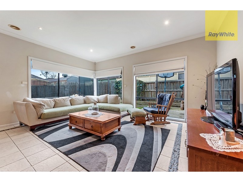 4 Reay Drive, Craigieburn VIC 3064