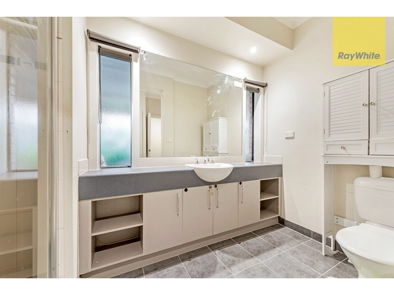 4 Reay Drive, Craigieburn VIC 3064