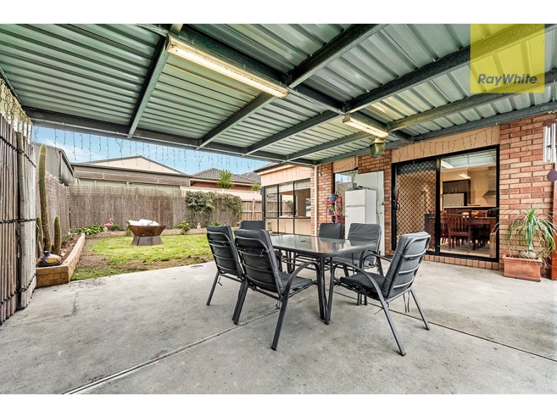 4 Reay Drive, Craigieburn VIC 3064