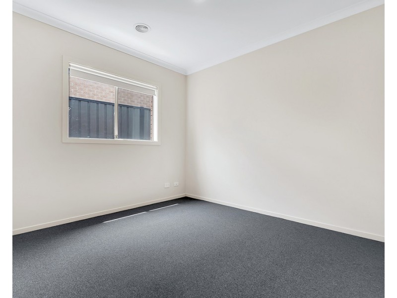12 Humber Street, Craigieburn VIC 3064
