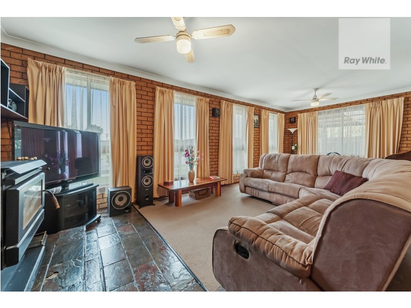 58 Dianne Avenue, Craigieburn VIC 3064