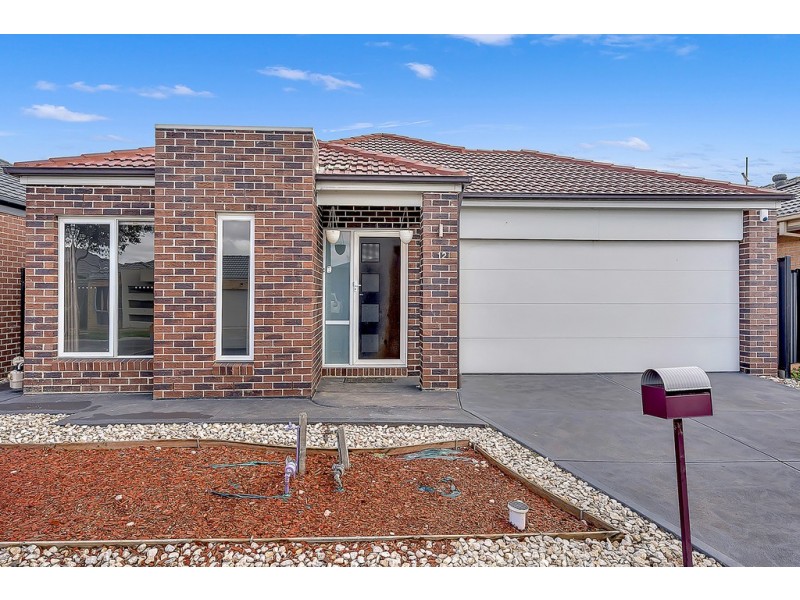 12 Rockwall Drive, Craigieburn VIC 3064