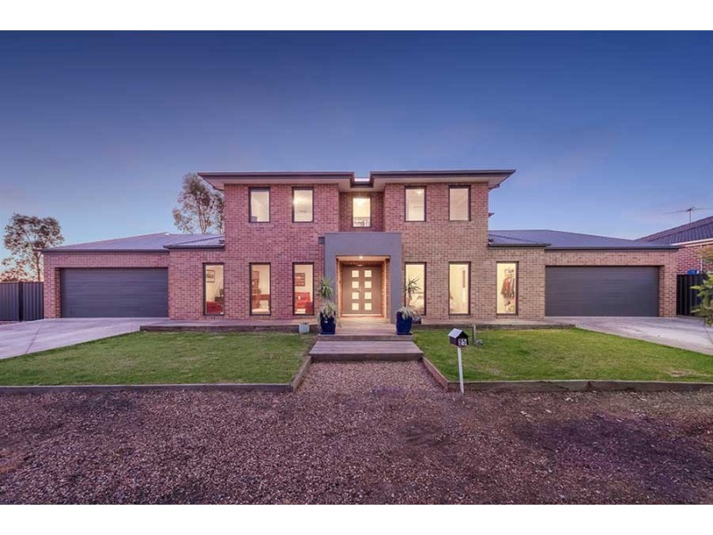 25 Mareeba Way, Craigieburn VIC 3064