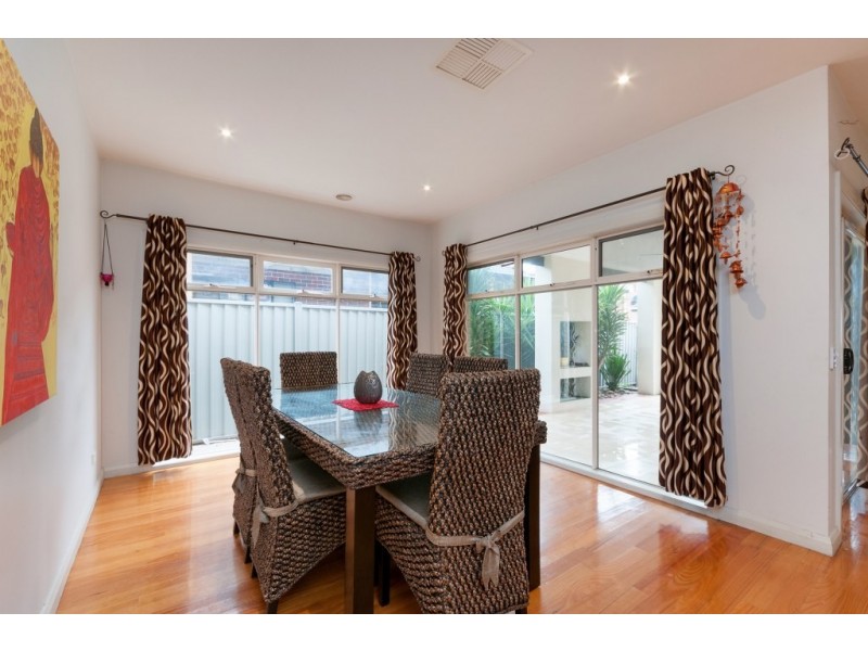 8 Olympic Way, Craigieburn VIC 3064