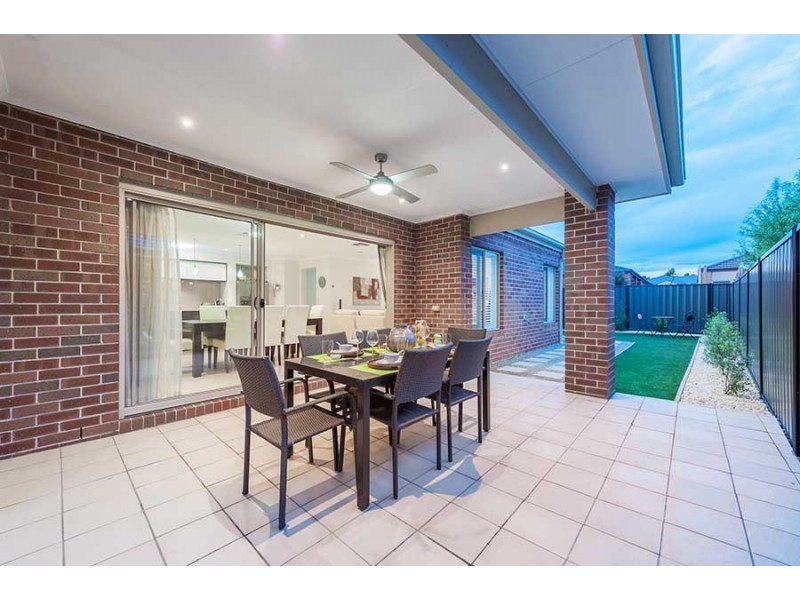 6 Arapiles Avenue, Craigieburn VIC 3064