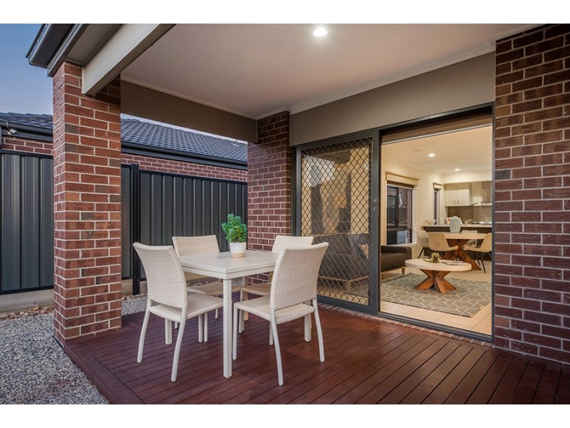 67 Gateshead Street, Craigieburn VIC 3064