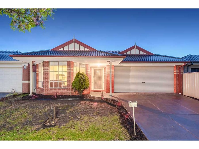 5 Valhalla Place, Craigieburn VIC 3064