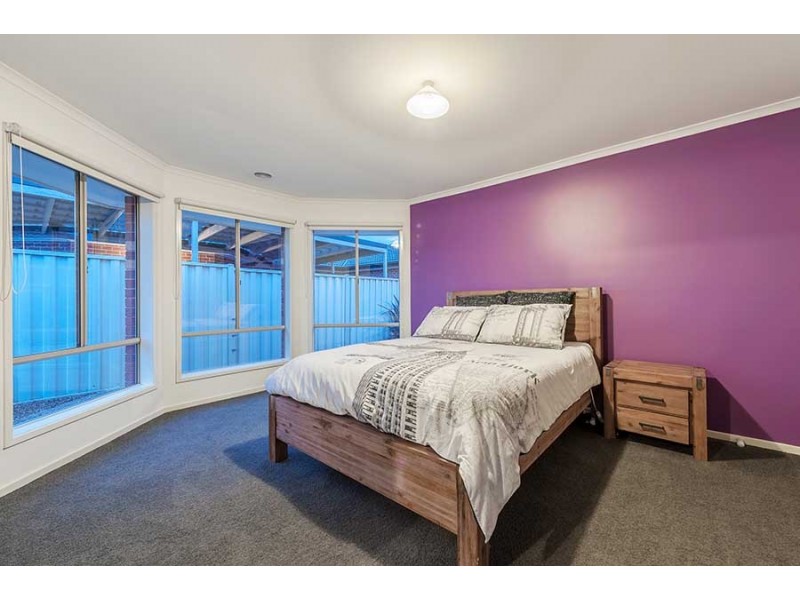 5 Valhalla Place, Craigieburn VIC 3064