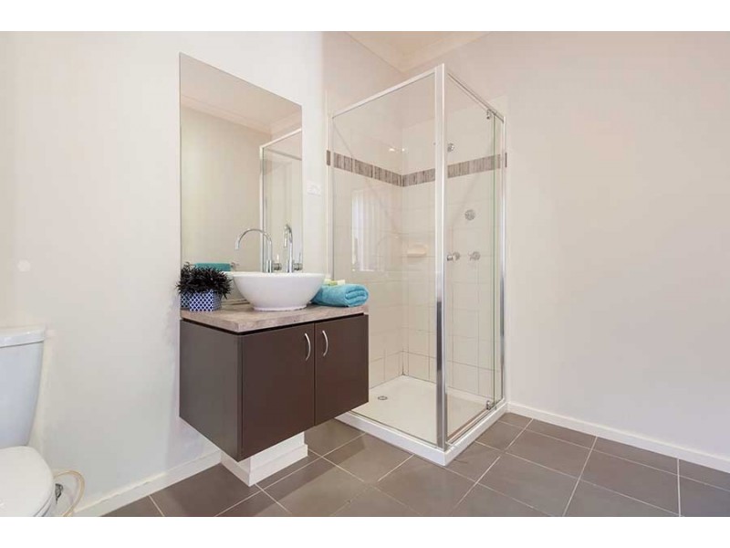 30 Ebony Circuit, Craigieburn VIC 3064