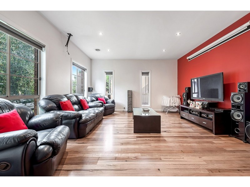 5 Creekwood Drive, Craigieburn VIC 3064