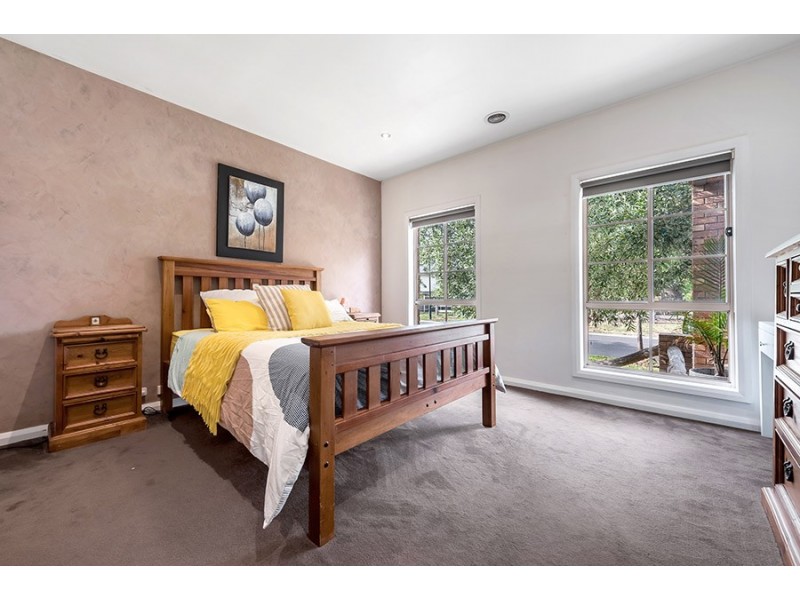 5 Creekwood Drive, Craigieburn VIC 3064