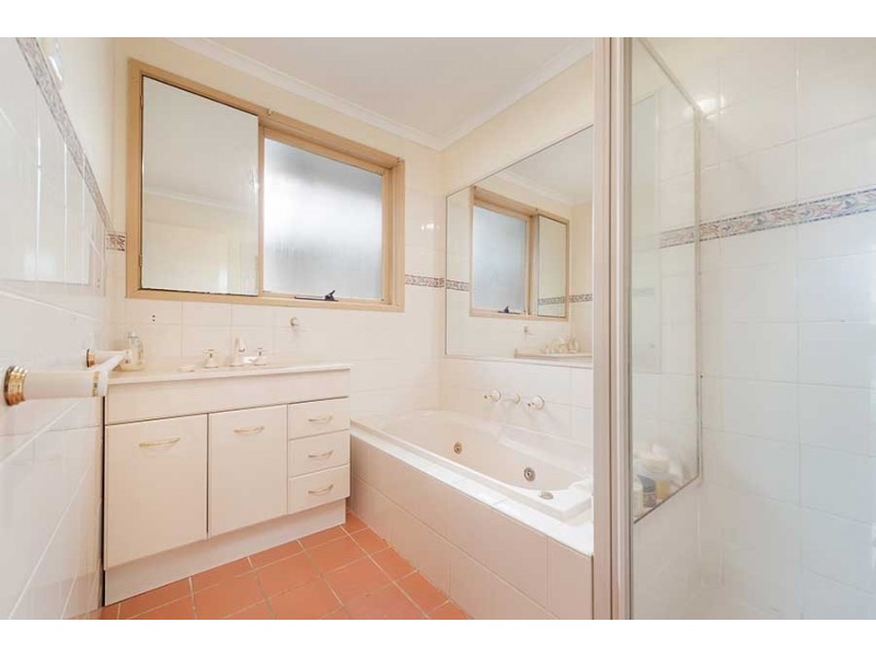 46 Whitley Crescent, Craigieburn VIC 3064