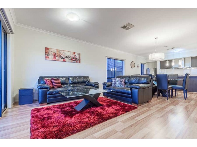 109 Waterview Boulevard, Craigieburn VIC 3064