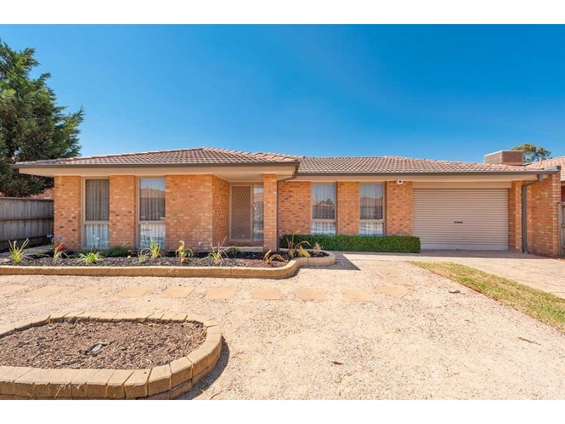 6 Bampton Mews, Craigieburn VIC 3064