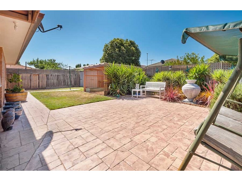 6 Bampton Mews, Craigieburn VIC 3064