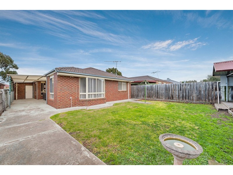 6 Hemsworth Court, Roxburgh Park VIC 3064