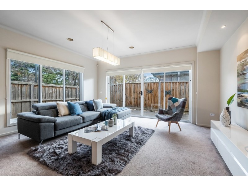 1 Grosvenor Square, Craigieburn VIC 3064