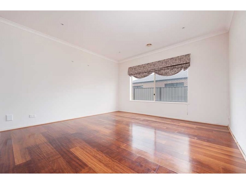 31 Cleveland Drive, Craigieburn VIC 3064