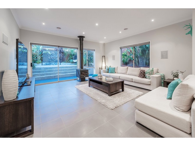 32 Cradle Mountain Drive, Craigieburn VIC 3064