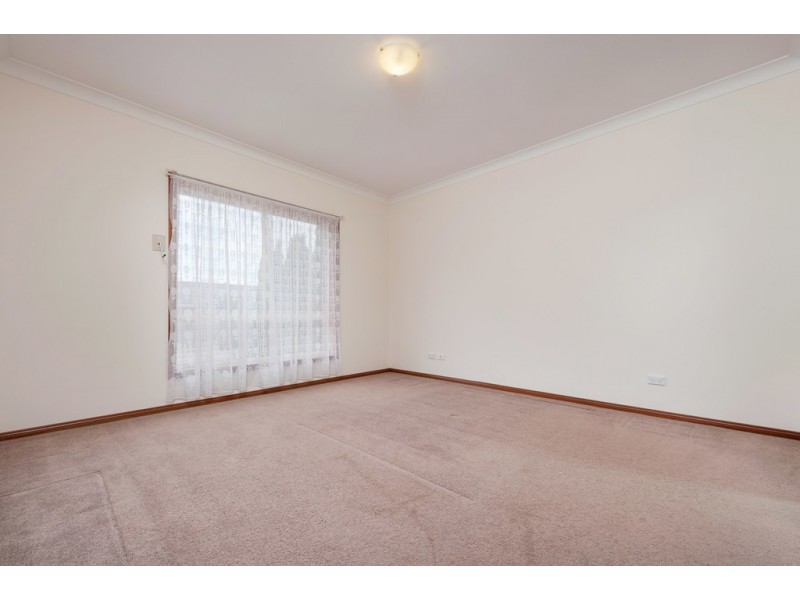 26 Colchester Circuit, Roxburgh Park VIC 3064