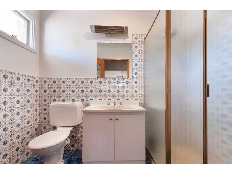 33 Bank Street, Craigieburn VIC 3064