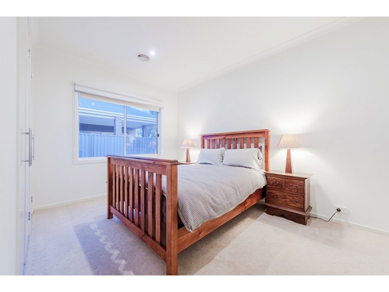 9 Belair Close, Craigieburn VIC 3064