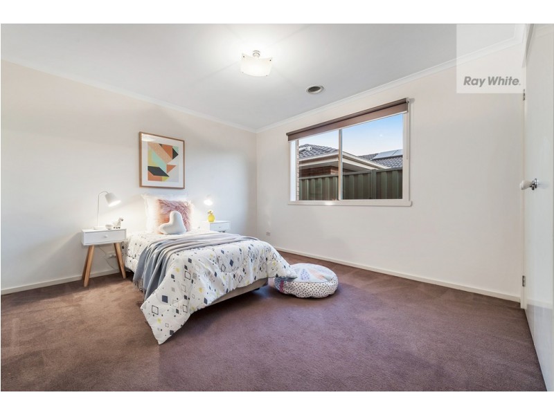 9 Hurlingham Way, Craigieburn VIC 3064