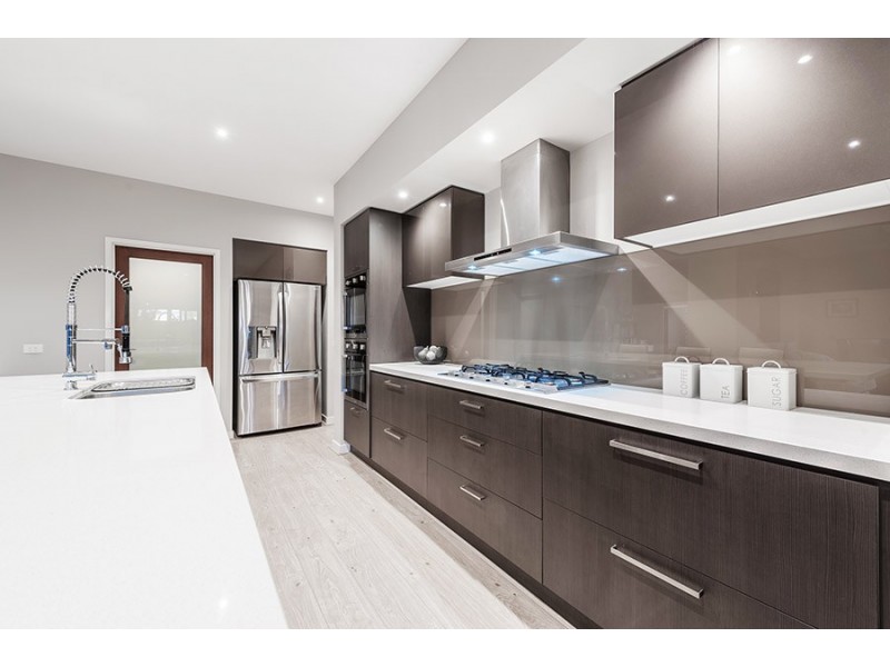 50 Baronial Way, Craigieburn VIC 3064