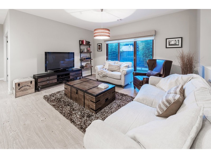 50 Baronial Way, Craigieburn VIC 3064